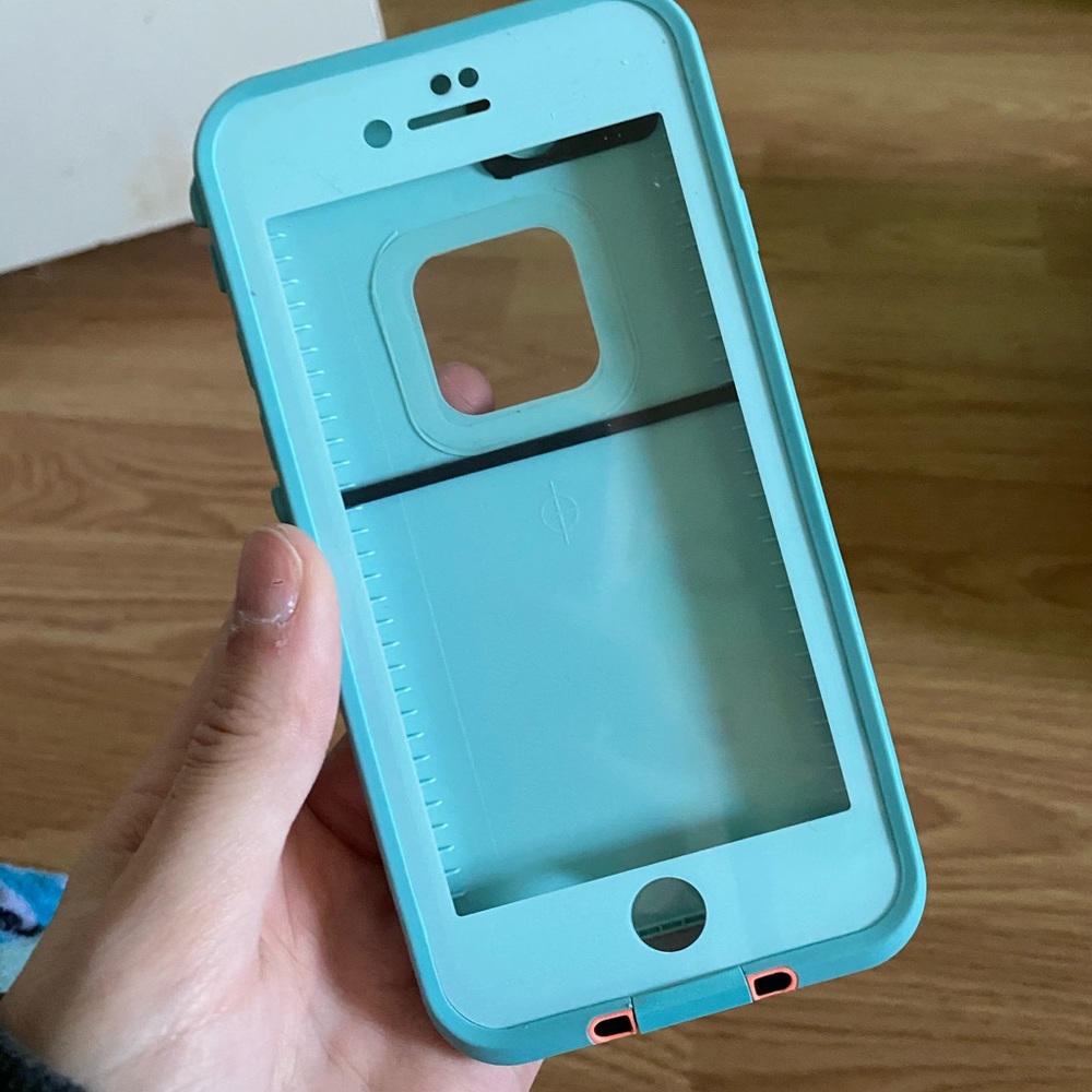 Light blue /coral life proof case
